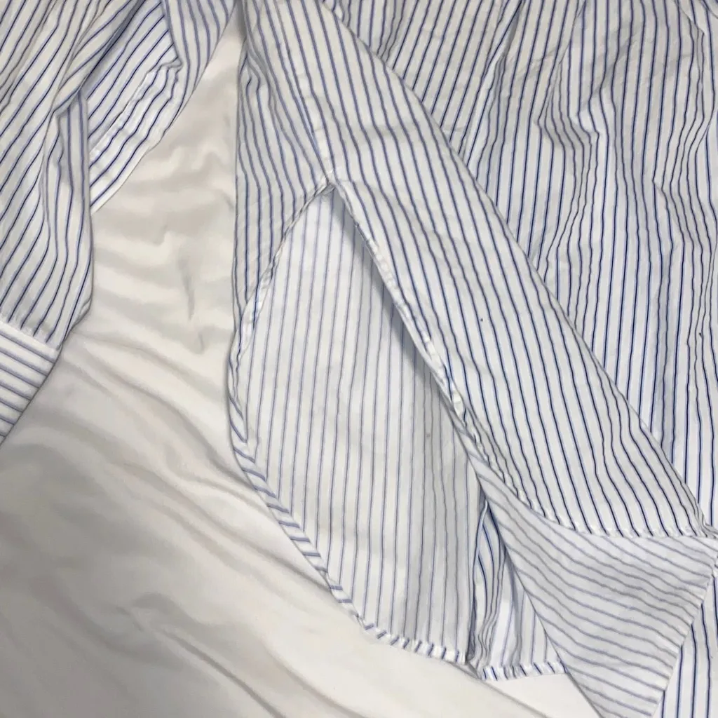 Zara White and Blue Striped Button Down Shirt - Image 5