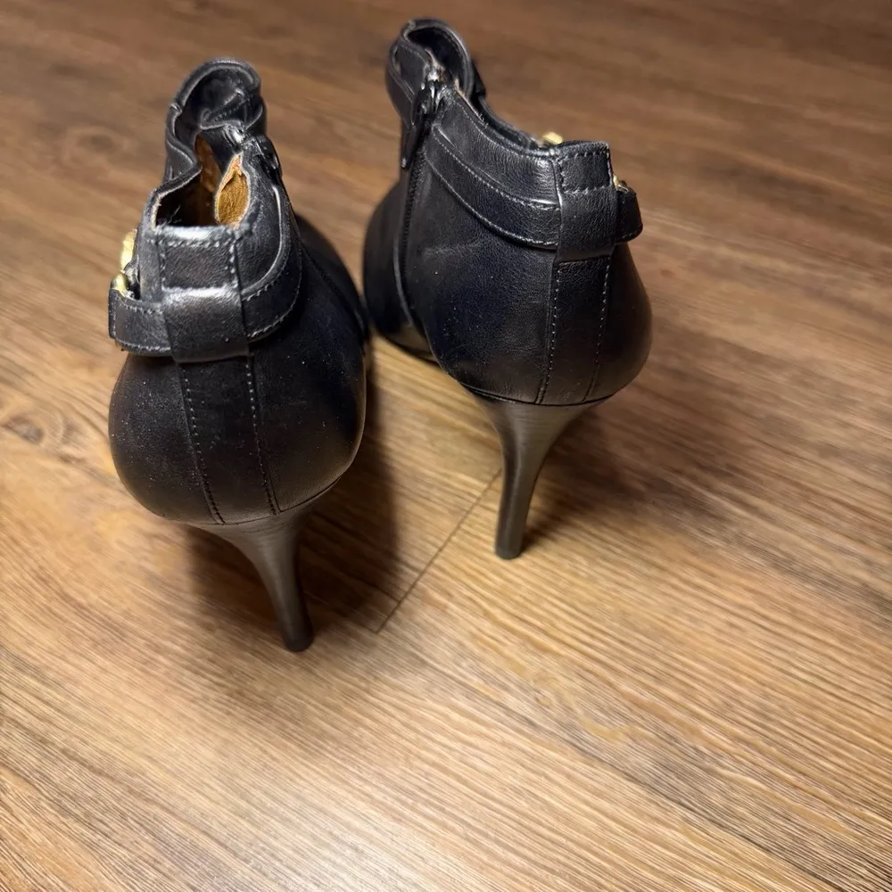 Coach Salene Cow Safari Black Leather Zip Up
Ankle Booties Size 10 Almond Toe - Image 6