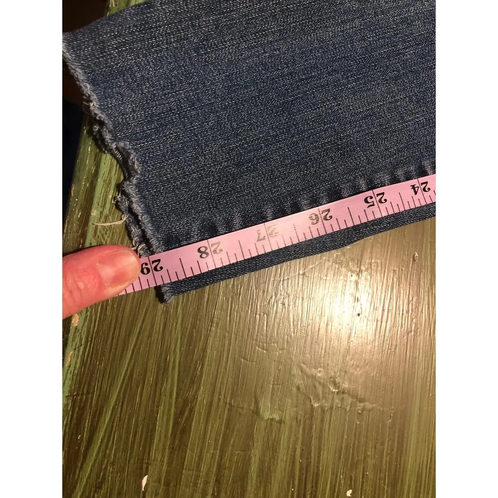 Kut from the Kloth EUC Women's Slim Leg Cut Off Jeans Size 8 - Image 3