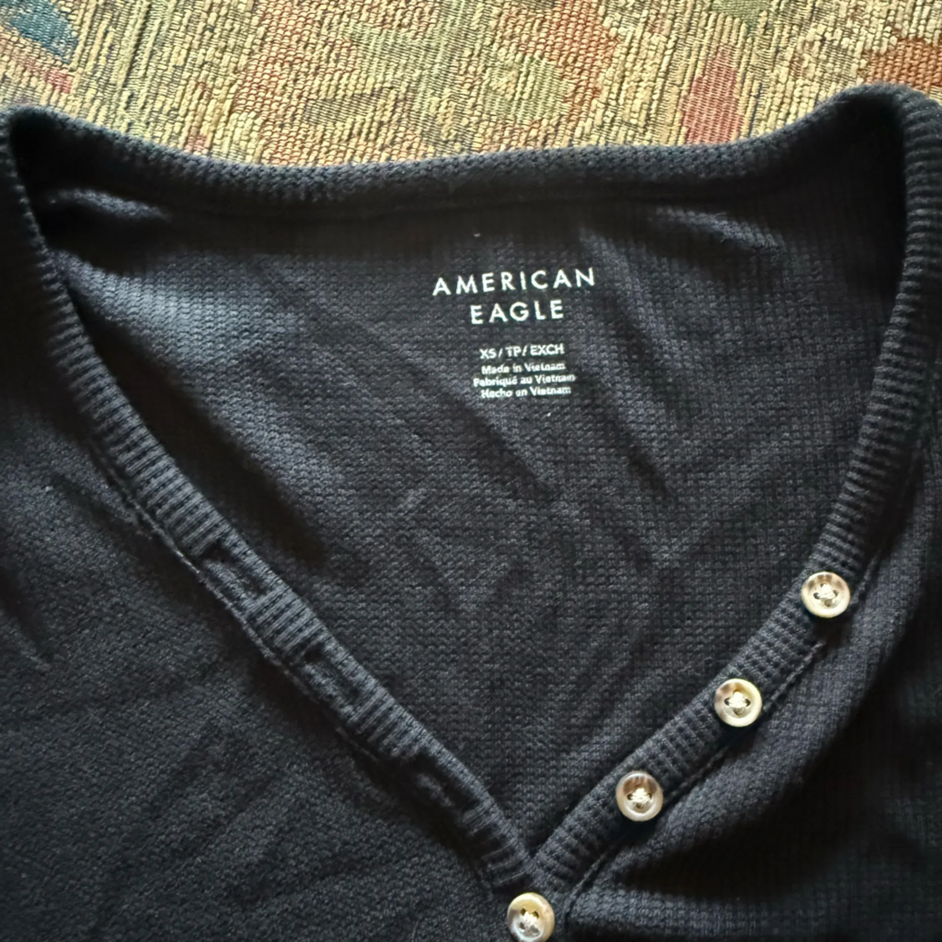 American Eagle Outfitters Black L Button Down Waffle Shirt - Image 2