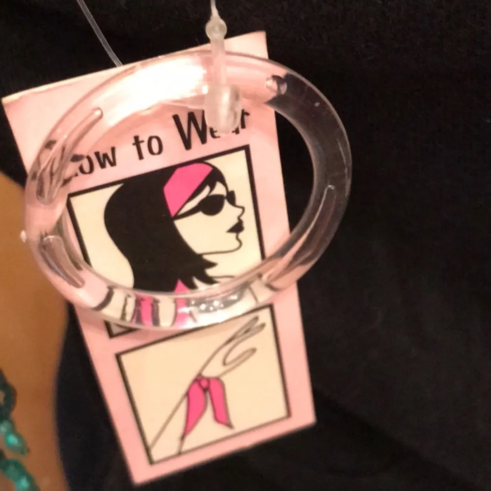 Blue Beaded necklaces - Image 7