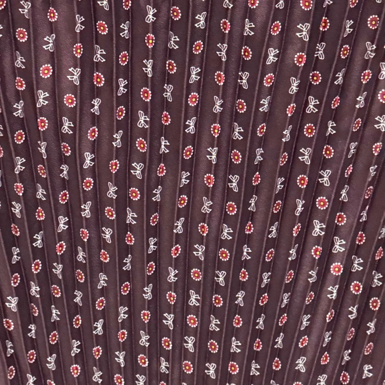 LOFT Burgundy Pleated Midi Skirt Bow Print Elastic Waist Feminine Chic NEW Large - Image 4