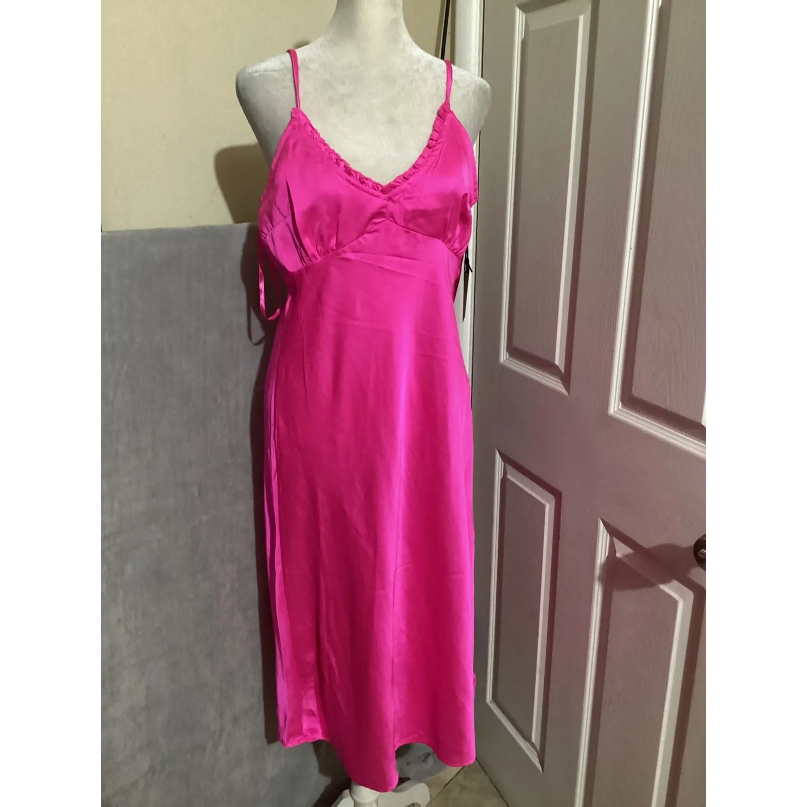 Japna Hot Pink Satin Slip Midi Dress Spaghetti Straps Ruffle V Neck M - Image 2