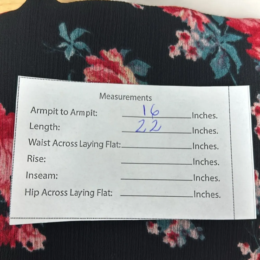 Lily White Top Womens Blouse Ruffle Black Floral Sz M - Image 9