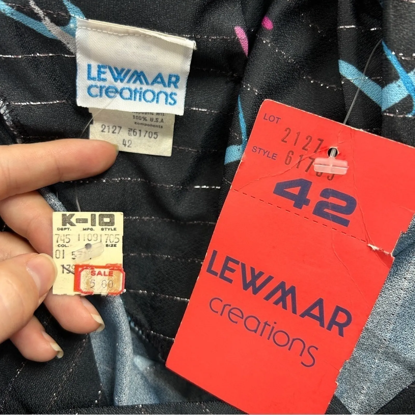 LEWMAR CREATIONS Vintage Top Size XL Deadstock Abstract Metallic Striped Cowl Black - Image 9