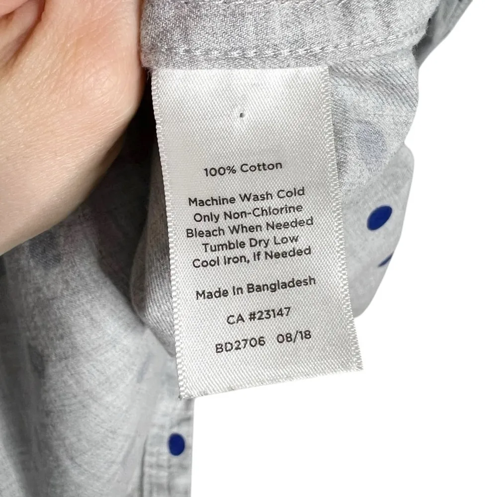 Talbots 100% Cotton Flannel Light Gray & Blue Polka Dot Button Front Shirt - Image 12