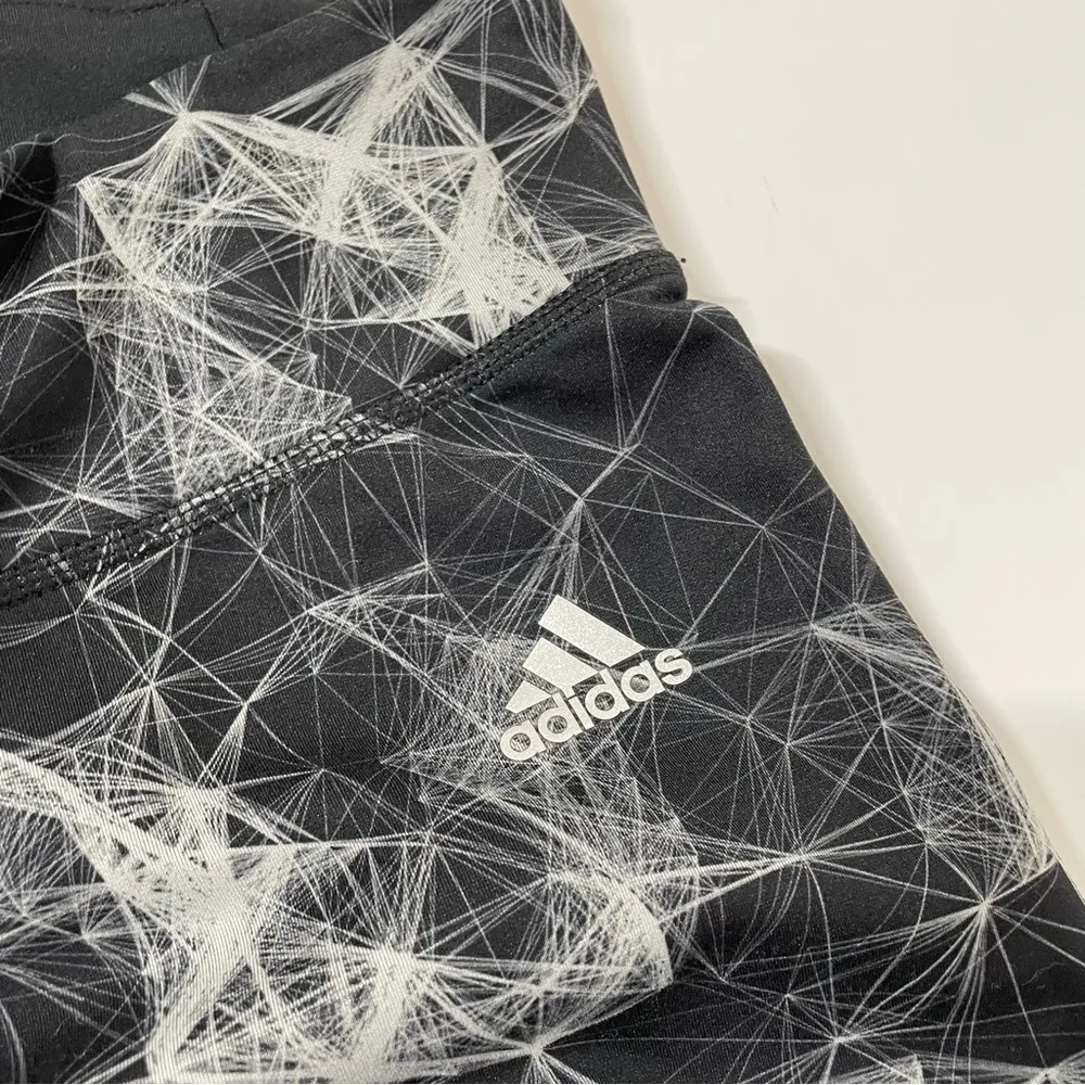 Adidas Climalite Cropped Capri Pant Size Small - Image 2