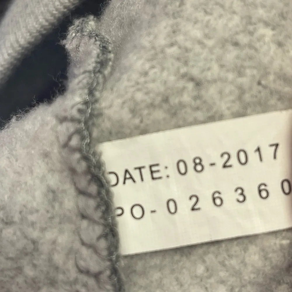 Harry Potter  Gryffindor Sweater - Image 4