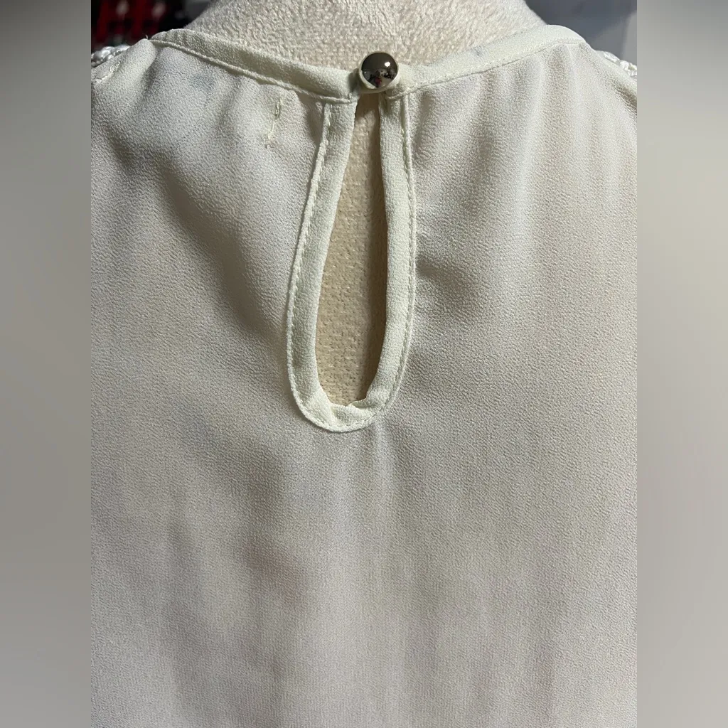 Ya Los Angeles Ivory Lace Shoulder Blouse - Image 8