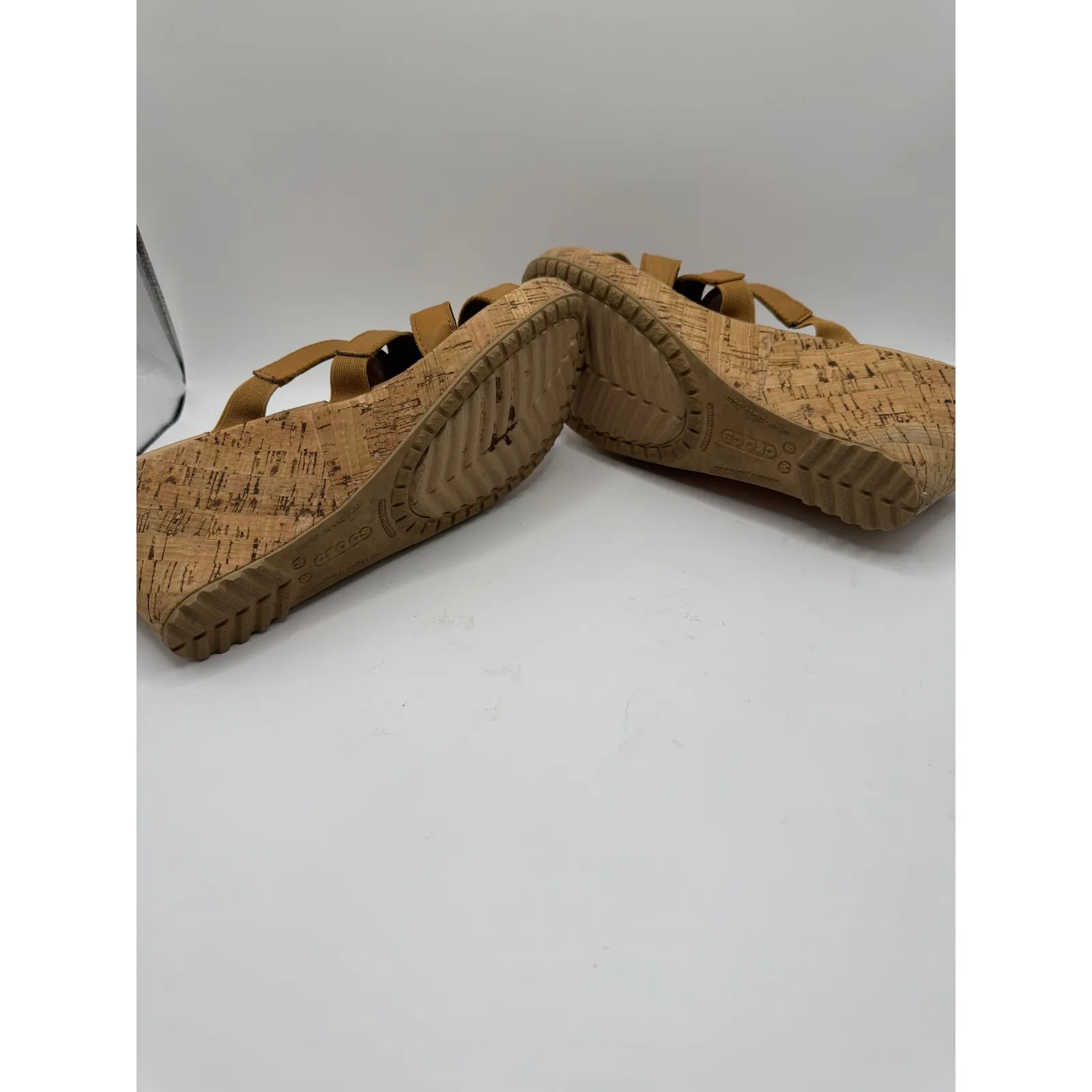 Crocs Shoes Women 8 Brown Leather Leigh Strappy Cork‎ Wedge Sandals Outdoor - Image 8
