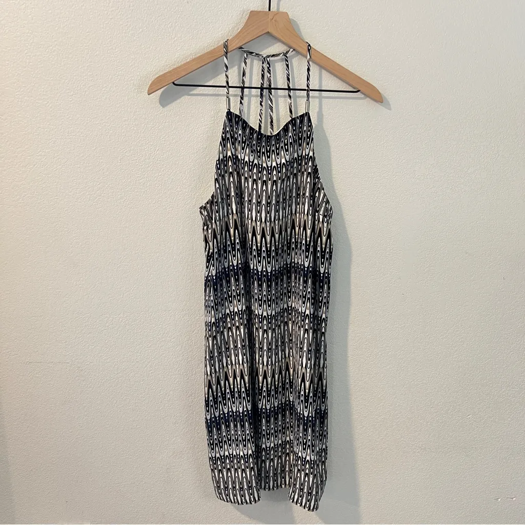 Kensie Women's Sound Waves Printed Cami Dress Halter Neck Shift Chiffon‎ Size M - Image 2