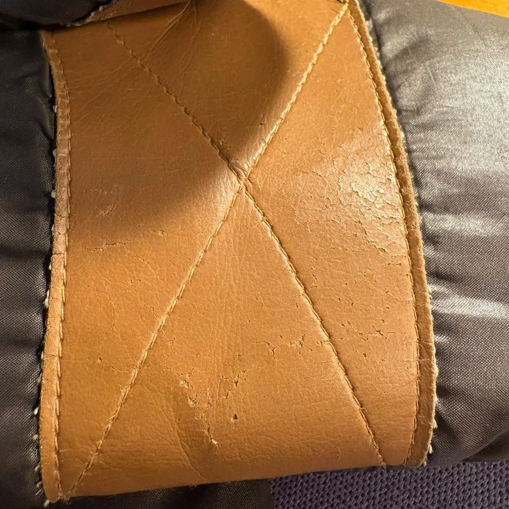 Vintage brown and caramel nylon mittens with feather fill, women's one size - Image 4