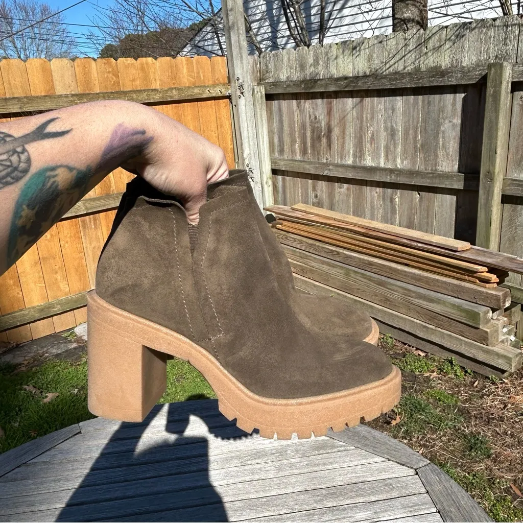 Dolce Vita Cashe H20 Womens Suede Lugged Sole Block Heels Size 7.5 in olive‎ Tan - Image 10