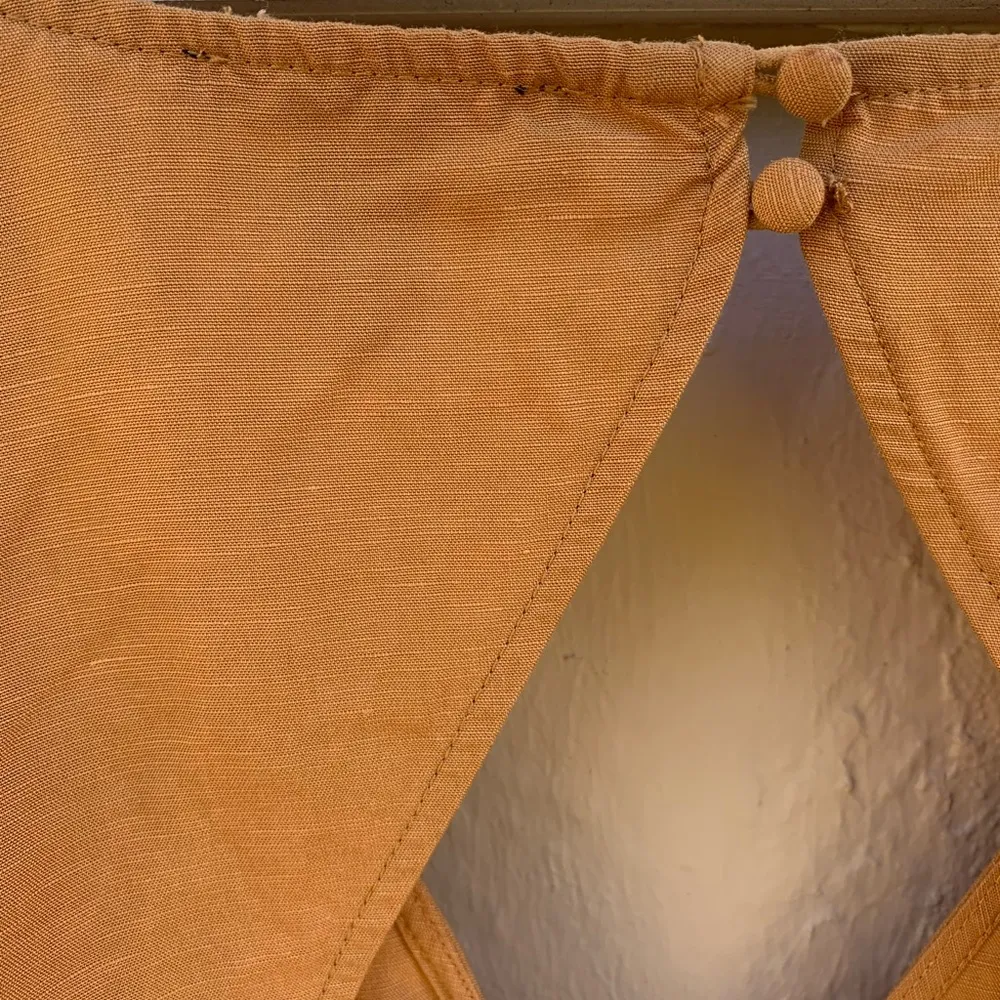 F21 mustard-orange cropped wrap top - Image 3