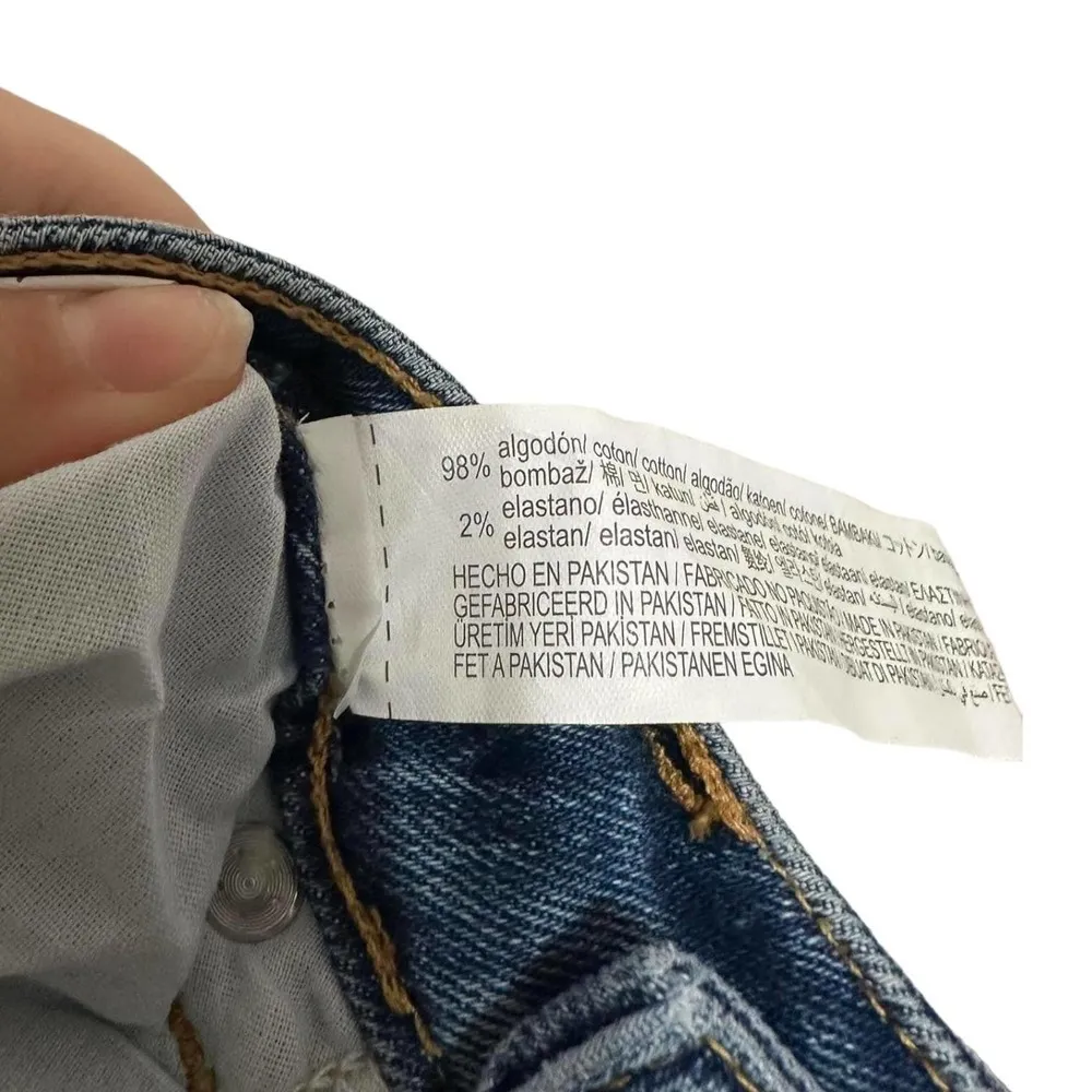 Women's Mid-Rise Cropped Flared Denim Frayed Hem Jeans Size 4 NEW - Image 8