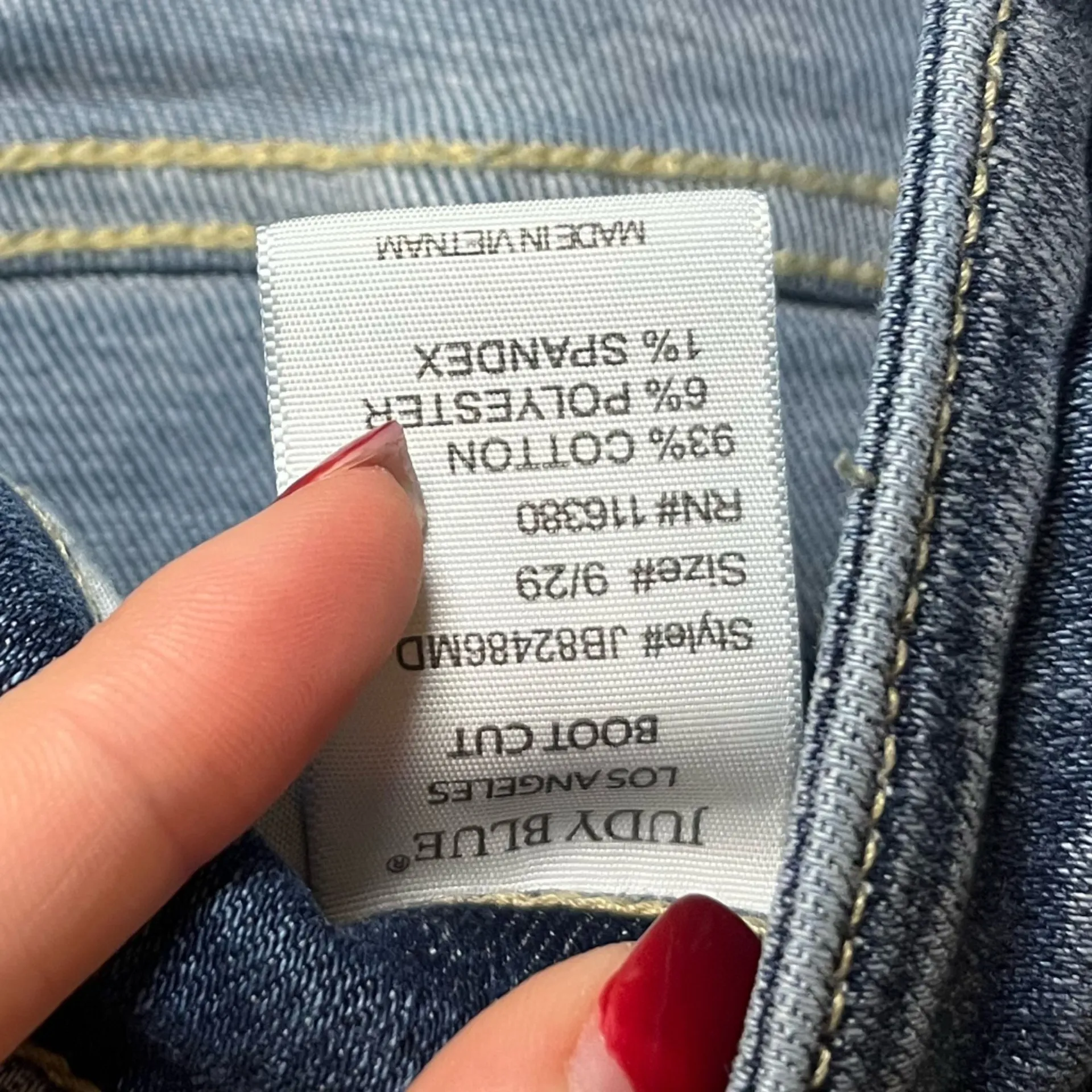 Judy Blue Bootcut Jeans - Image 4