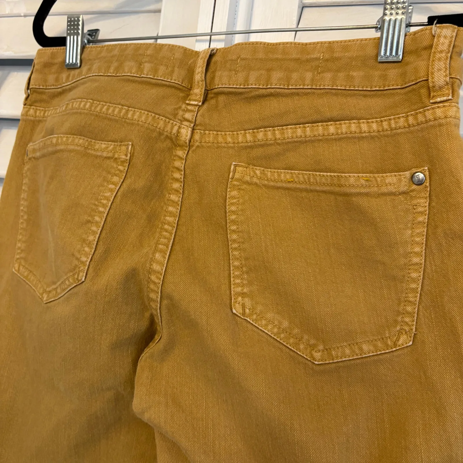 Pilcro And The Letterpress Gold Skinny Jeans Size 28 - Image 4