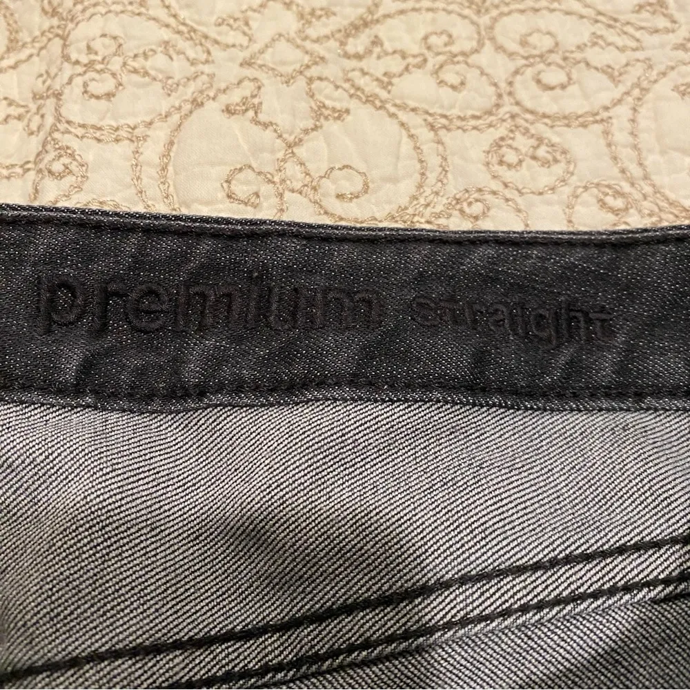 Gap Premium Straight Women’s Jeans - Image 3