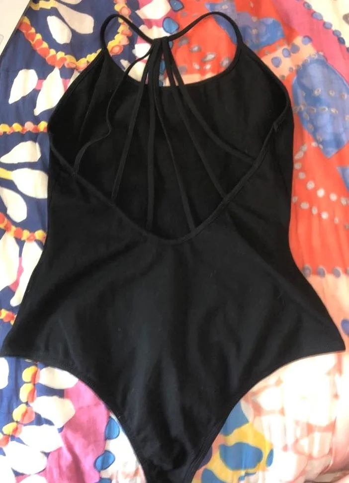 Tobi Black Bodysuit Strappy Back - Image 3