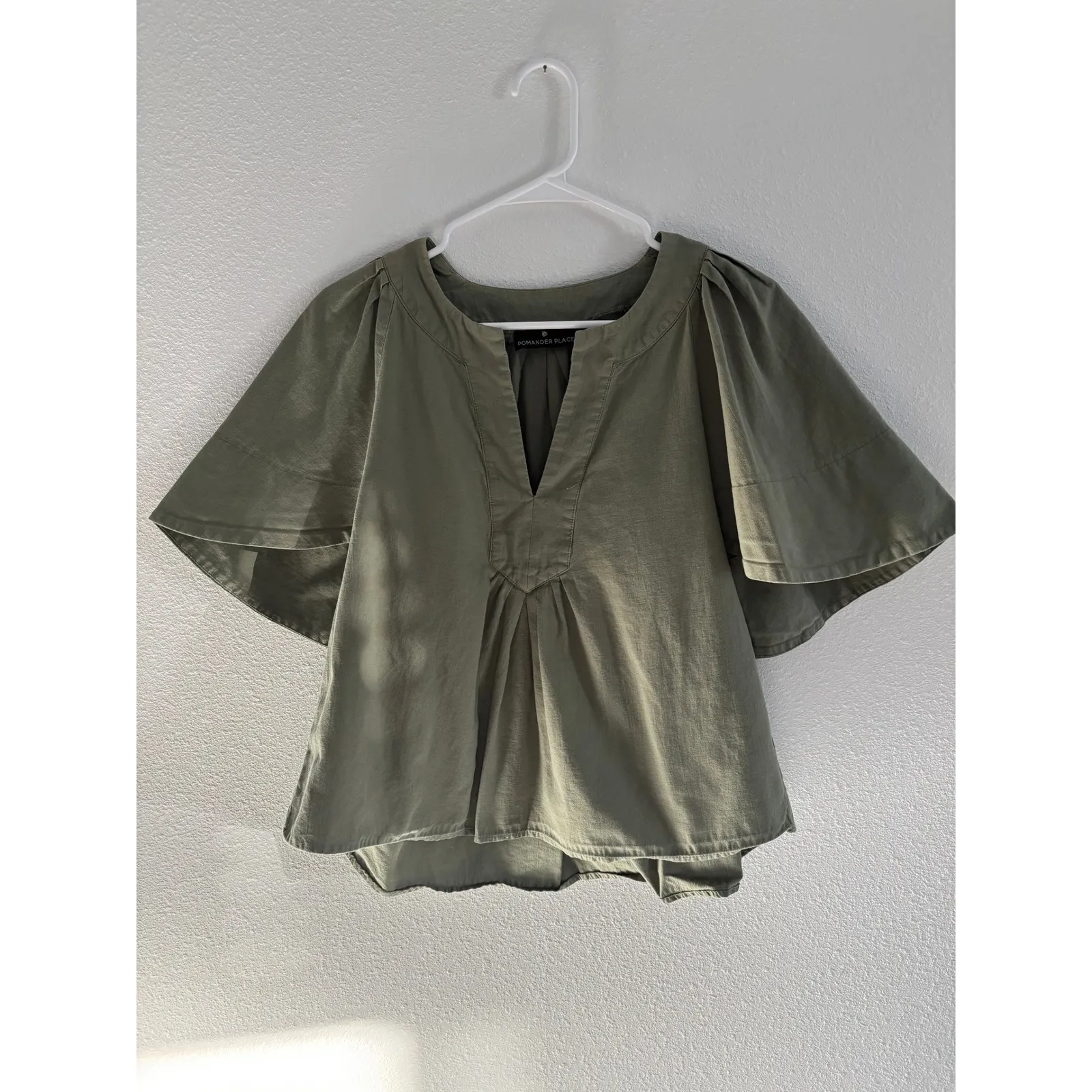 Pomander Place Finley Flutter Sleeve Top Womens XS Forest Green Cotton Preppy - Image 2