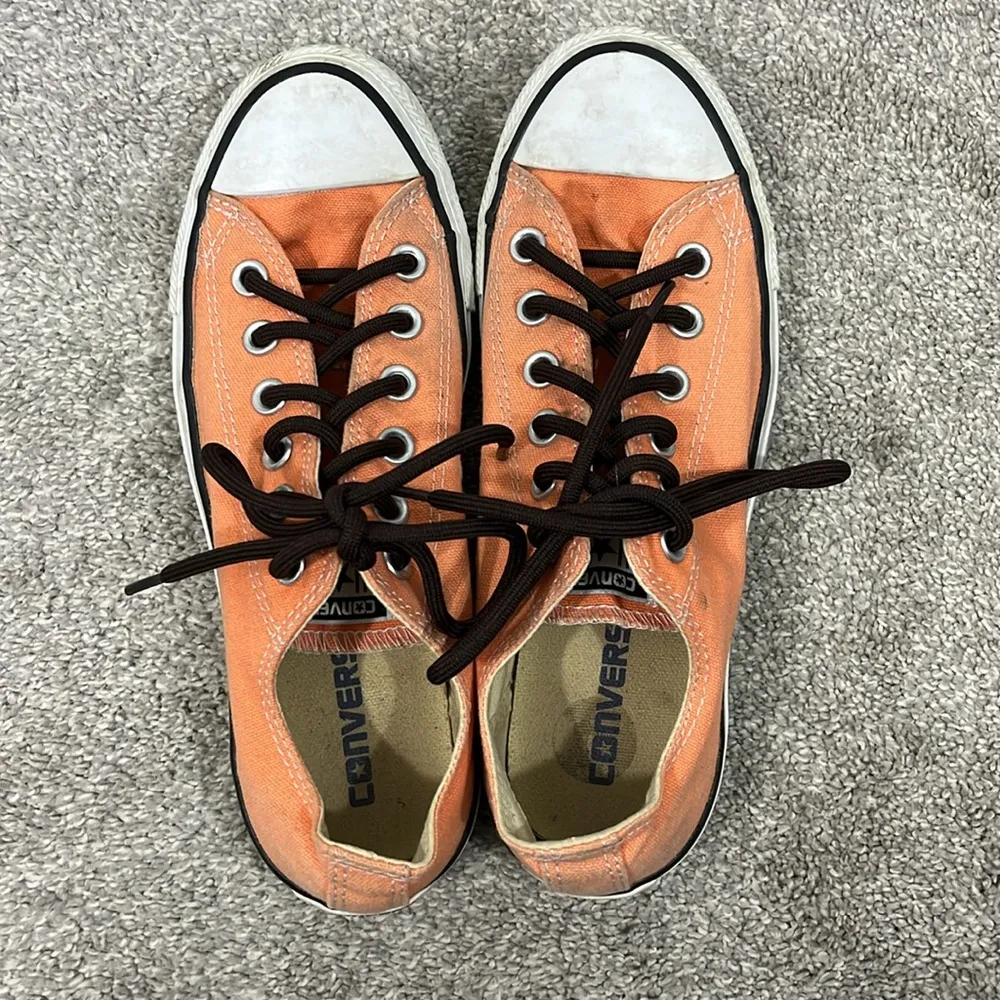 Converse Unisex Size 7 Orange Canvas Chuck Taylor Low Top Sneakers - Image 5