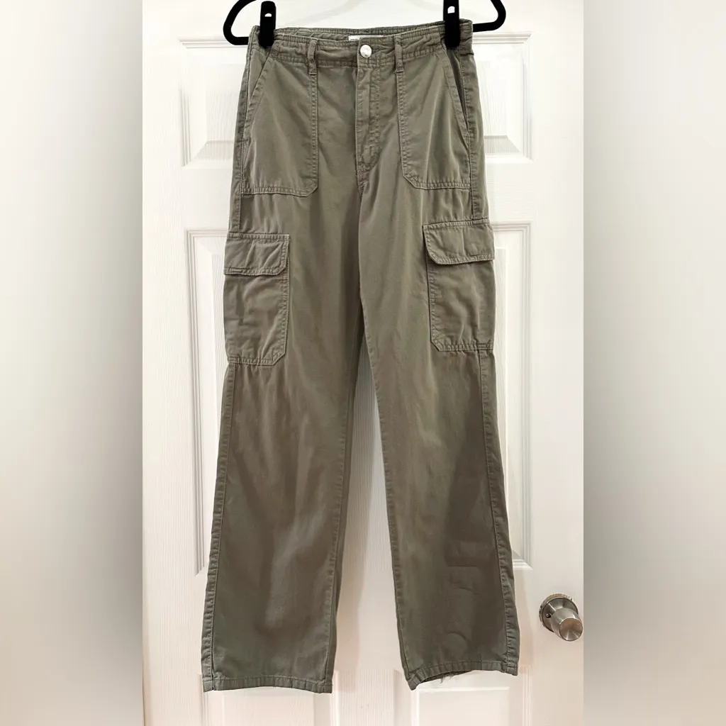Zara Cargo Pants High Rise Straight Leg Army Green Pockets Silver Relaxed fit 2 - Image 11