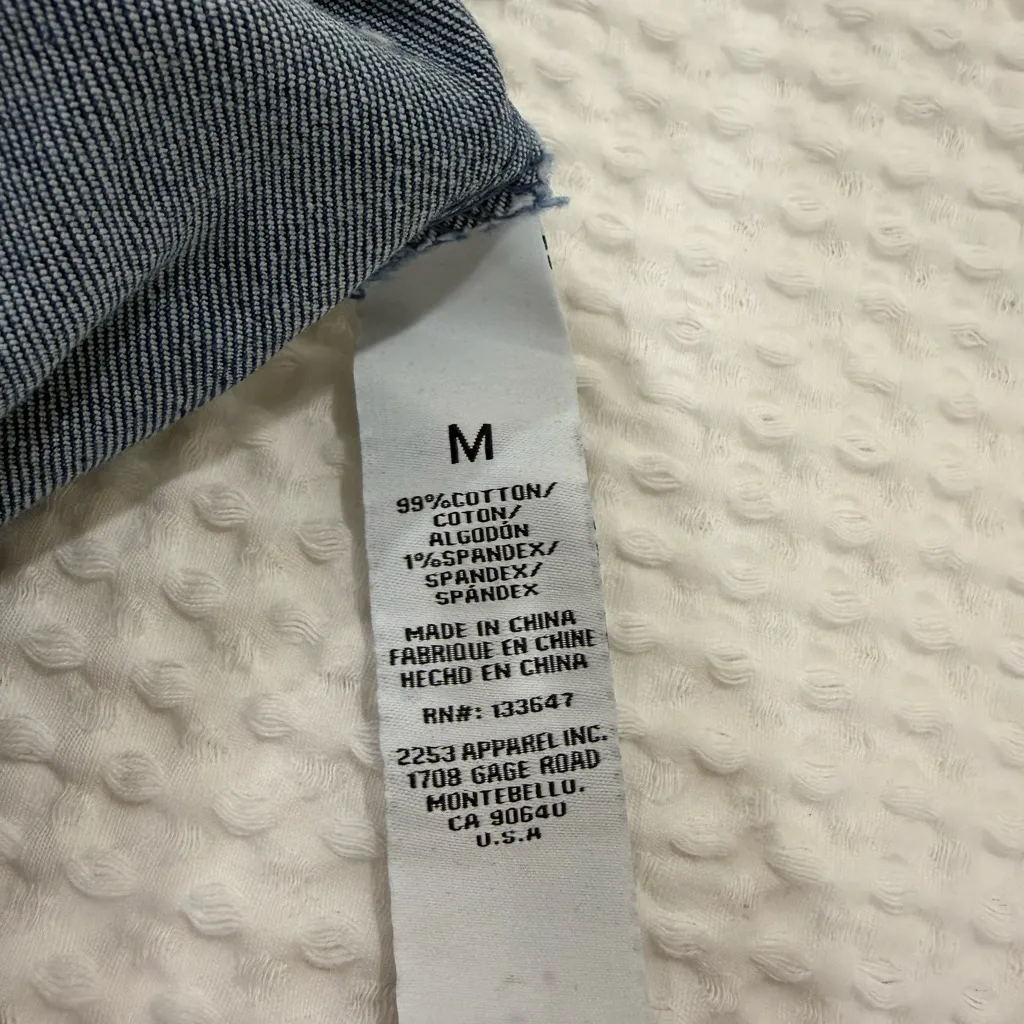 Celebrity Pink Blue Pleated Mini Skirt - Image 4