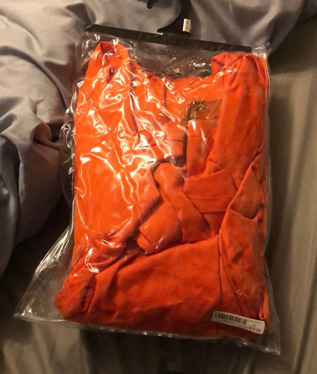 DOC Convict Costume Orange - Image 2