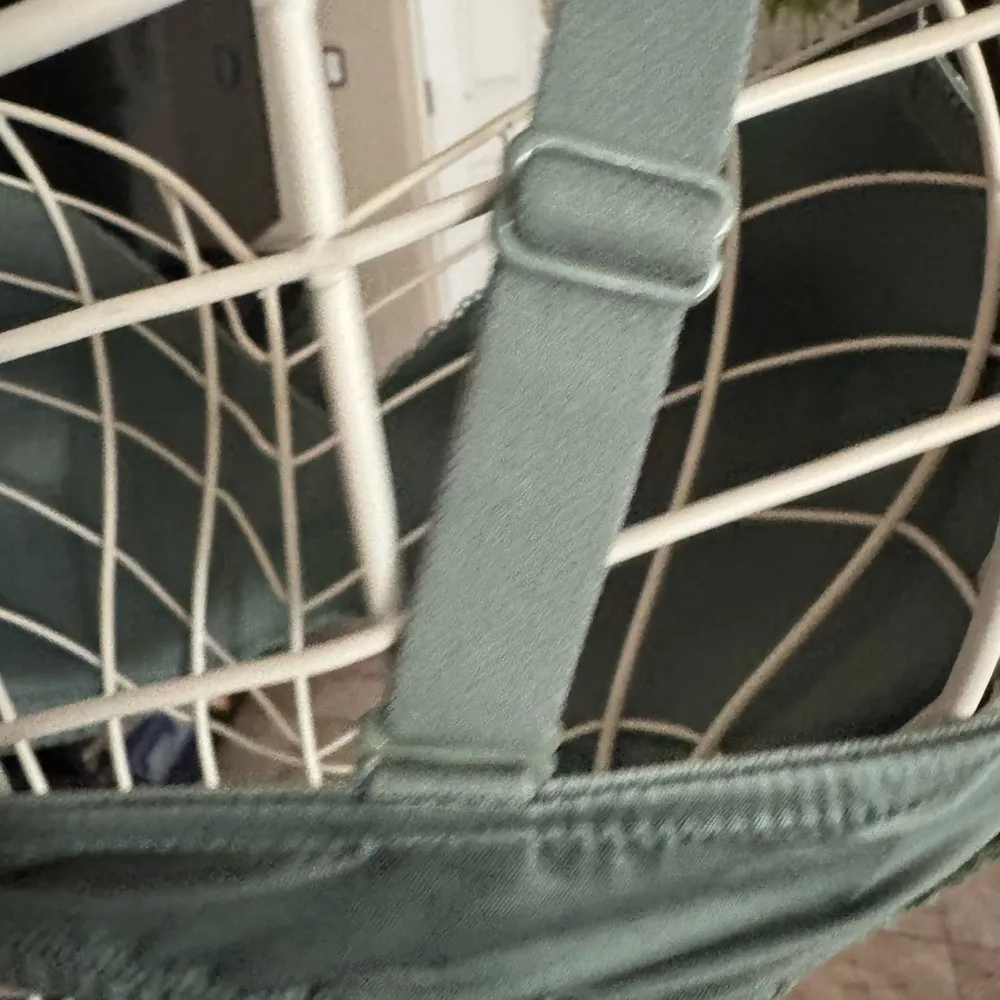 MAIDENFORM bra 36DD - Image 6