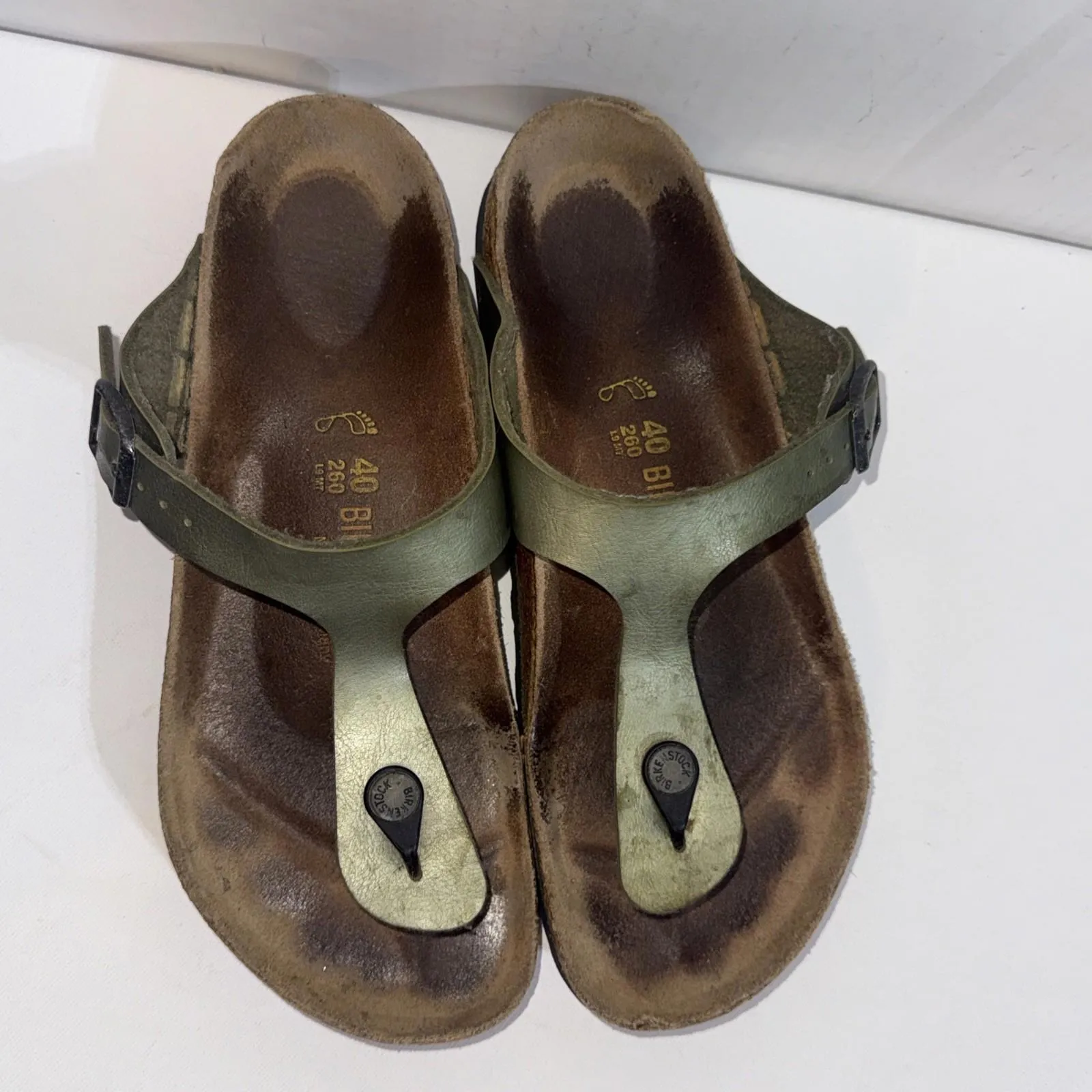 BIRKENSTOCK Gizeh Green Metallic Gorpcore Boho Thong Sandals Size 40 - Image 15