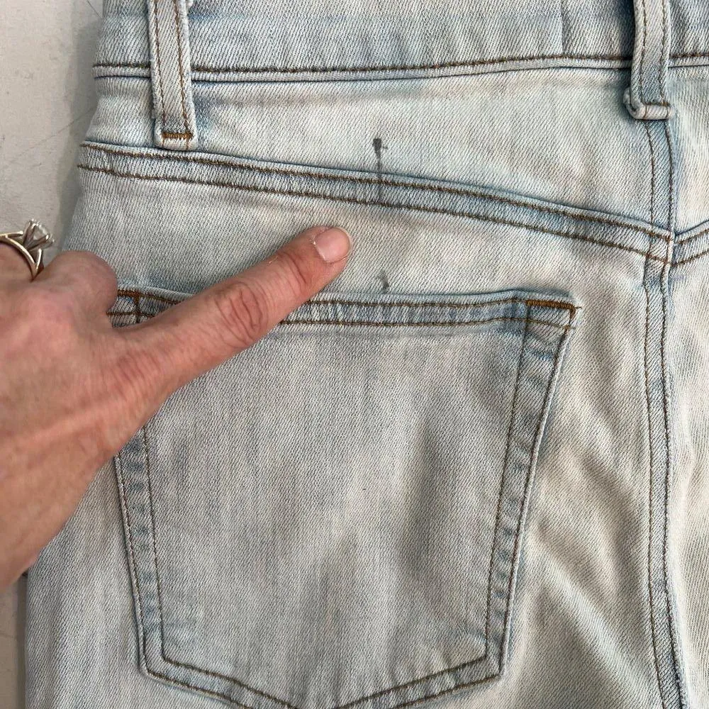 Reformation Claudia High Relaxed Jeans St. Lucia Wash Size 26 Small Spots - Image 12