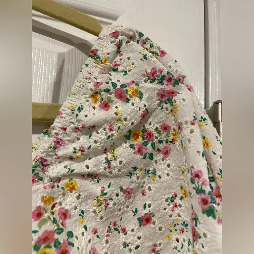 Wild Fable Eyelet Floral Puff Sleeve Crop Top Elastic Waist Square Neck Size M - Image 6