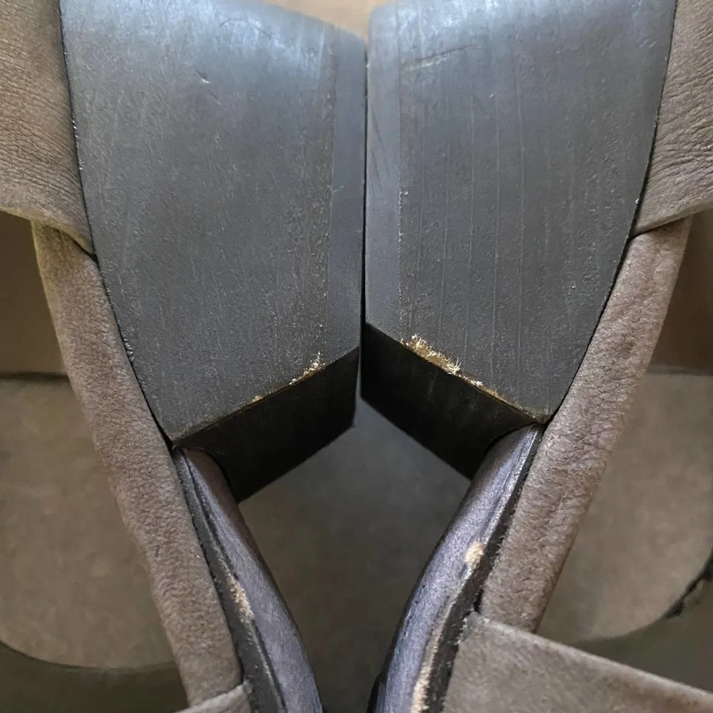 Eileen Fisher Gray Brown Leather Lagenlook Coastal Minimalist Stacked He… - Image 7