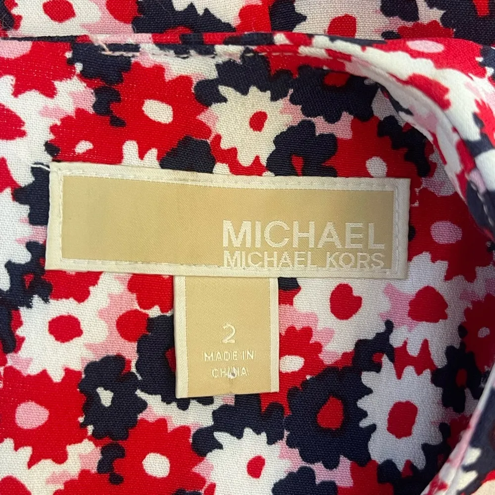 Michael Kors Pink and White Midi sheath Dress with ruffle details on side - Image 4