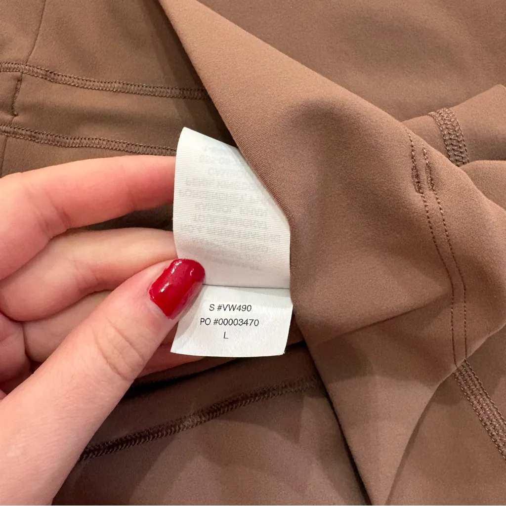 Vuori Daily Pocket Legging - Image 5