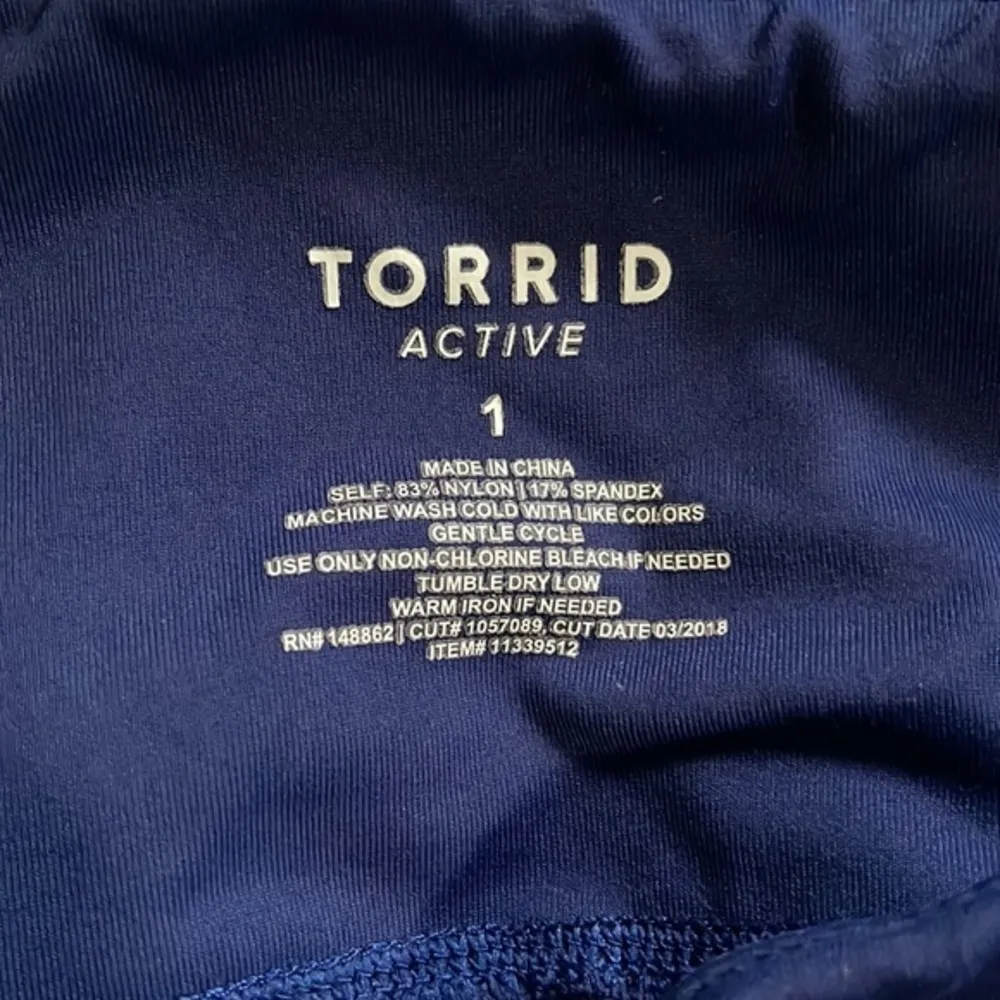 Torrid Blue Tie-Dye Cropped Active Legging EUC Size 1 (1X) #1984 - Image 3