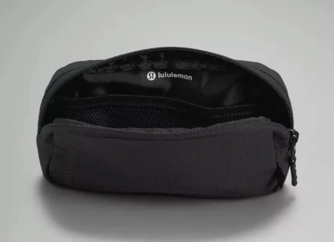 Lululemon BLACK NWT Everywhere Belt Bag Mini SOLD OUT - Image 5