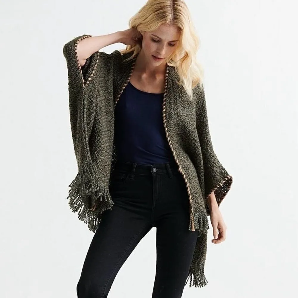 Lucky Brand Boho‎ Fringe Hem Kimono Sweater Chunky Poncho Cardigan Olive Green - Image 2