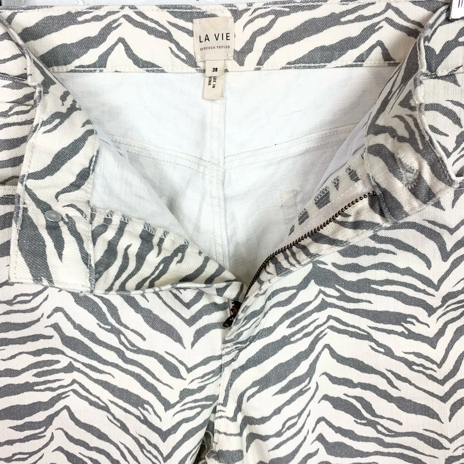 Rebecca Taylor La Vie Zebra Print Jeans Straight Leg High Rise White Gray 28 - Image 11