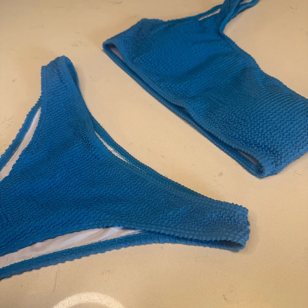 NWOT Blue One - Image 6