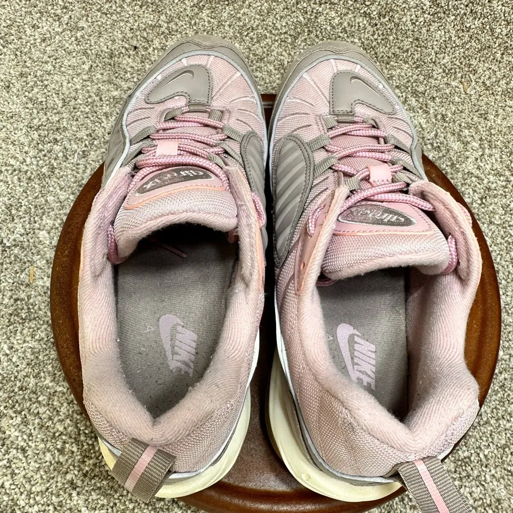 Nike women’s  Triple Pink Air Max 98- 640744-200 -  Pumice Plum Chalk. Sz 8.5 - Image 8