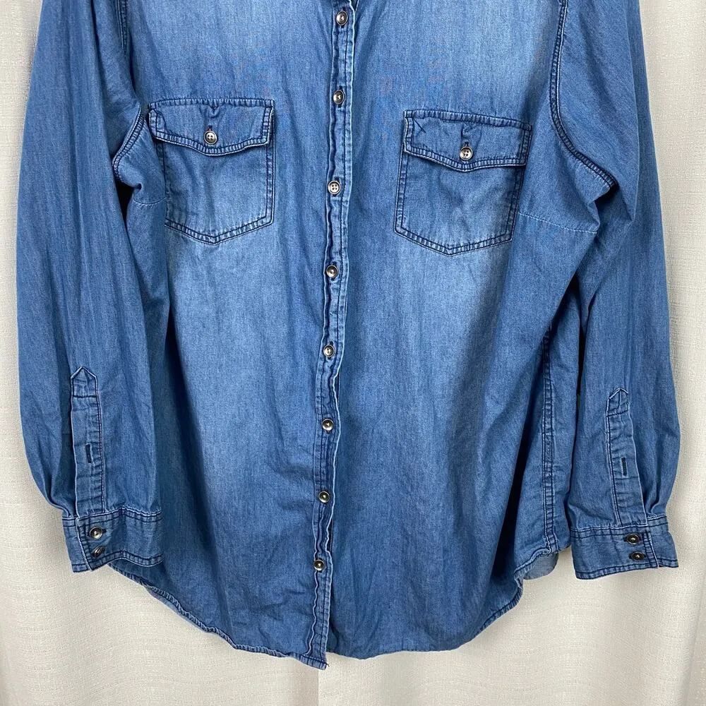 Torrid Denim Blue Button Up Shirt Sz.3 - Image 8