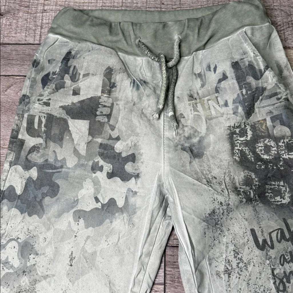 Bella Amore “Wake Up And Smell The Inspiration” Green Camouflage Joggers - Image 4