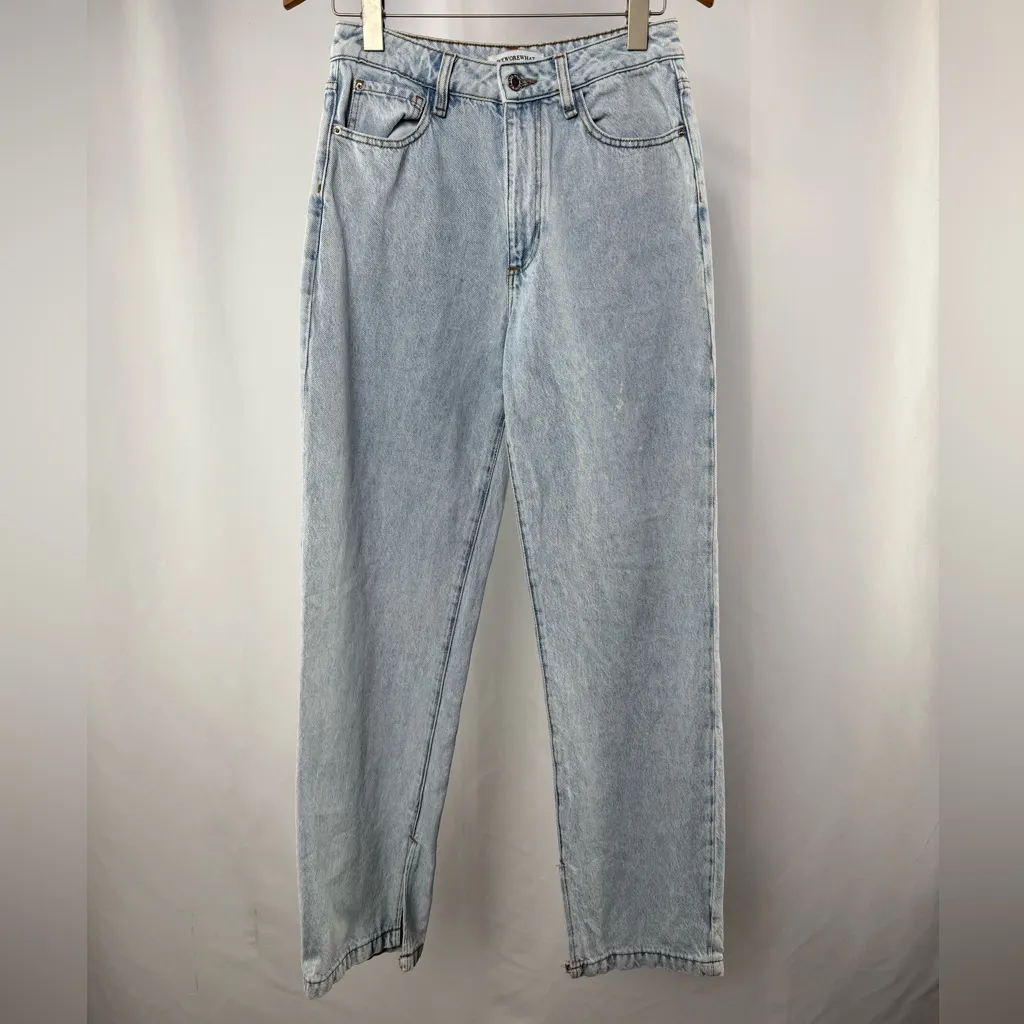 WeWoreWhat Slit Hem Jean in Blue Light Wash‎ Size 27 - Image 3