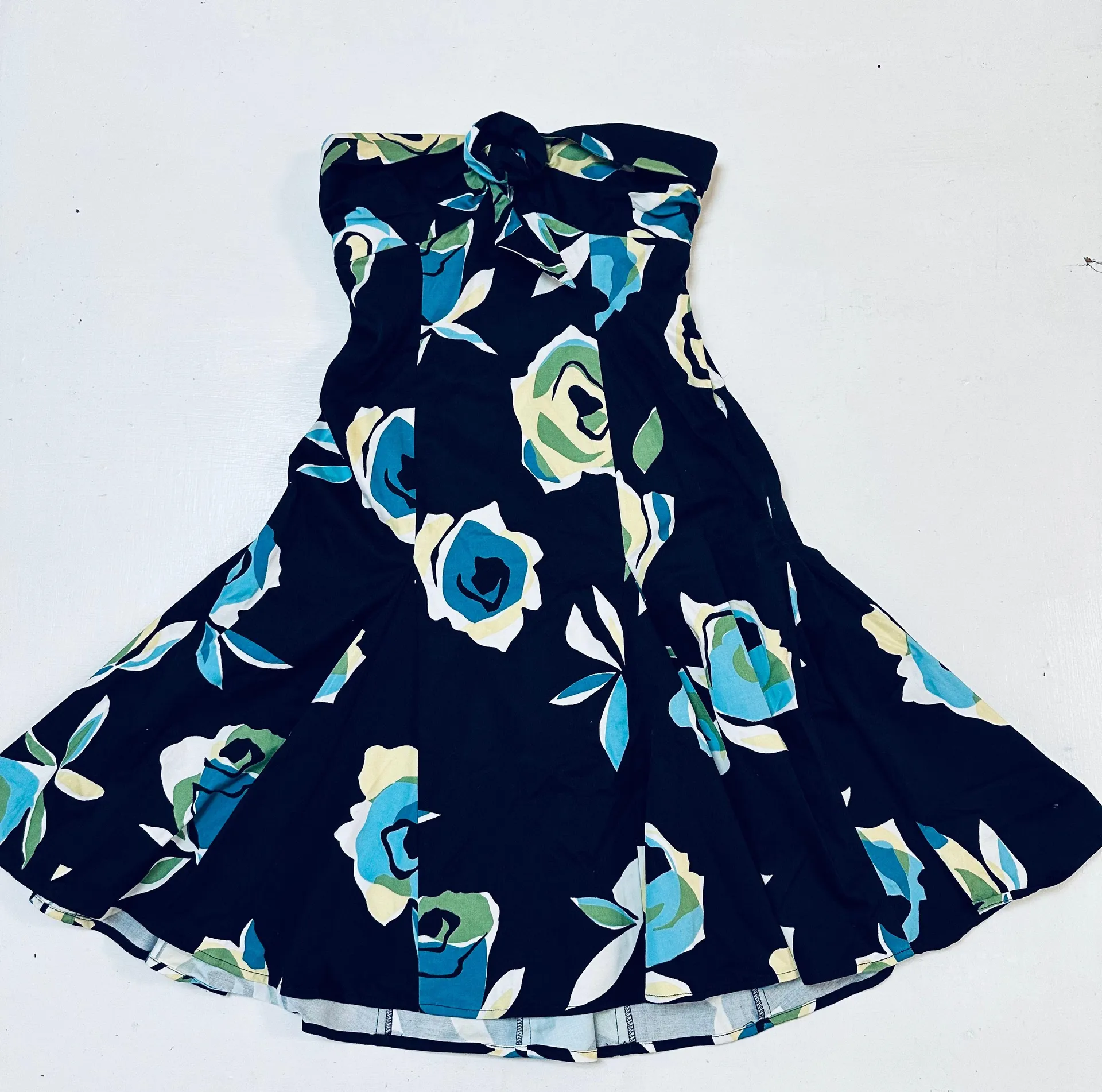 Floral Print Dresses in Black Size S - Image 9