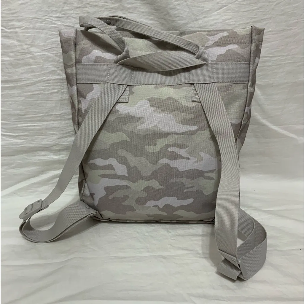 Victoria's Secret PINK Convertible Light Gray Green Camo Bag - Image 2