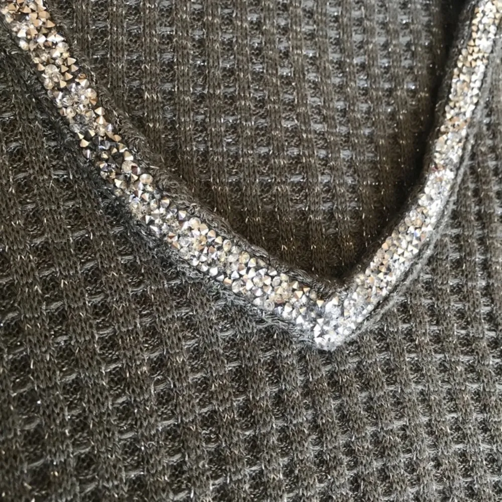 Juicy Couture Olive Green Boho Top - Image 6