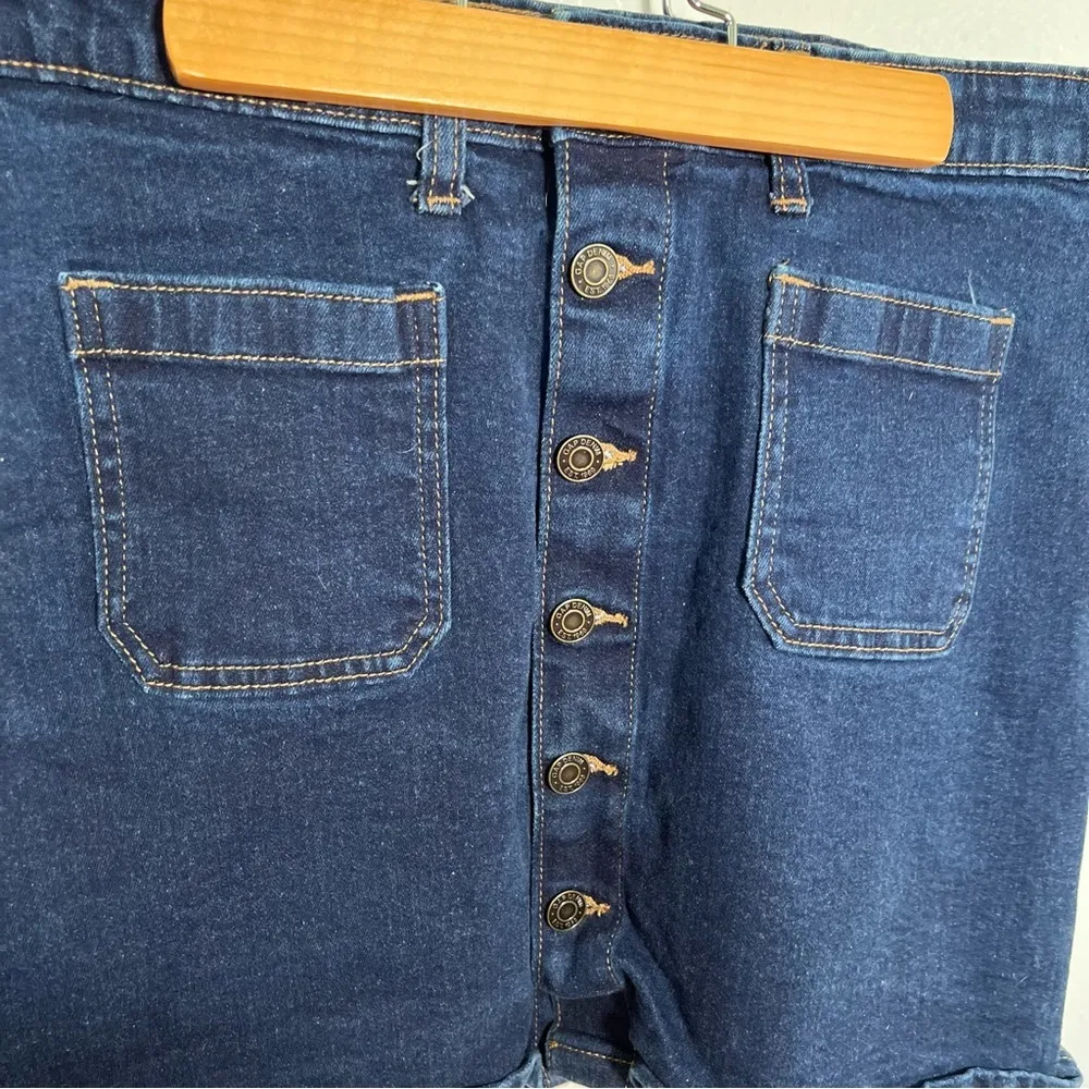 Gap  Button Front Denim Mini Skirt Dark Wash - Image 4