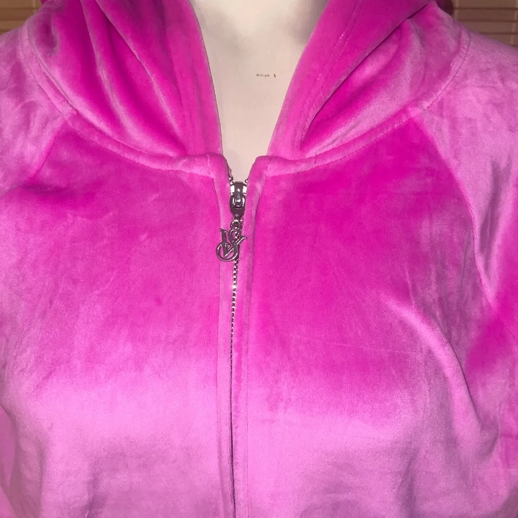 Victoria's Secret On Point Plush Velour Bright Pink Full Zip Logo Hoodie large - Image 4