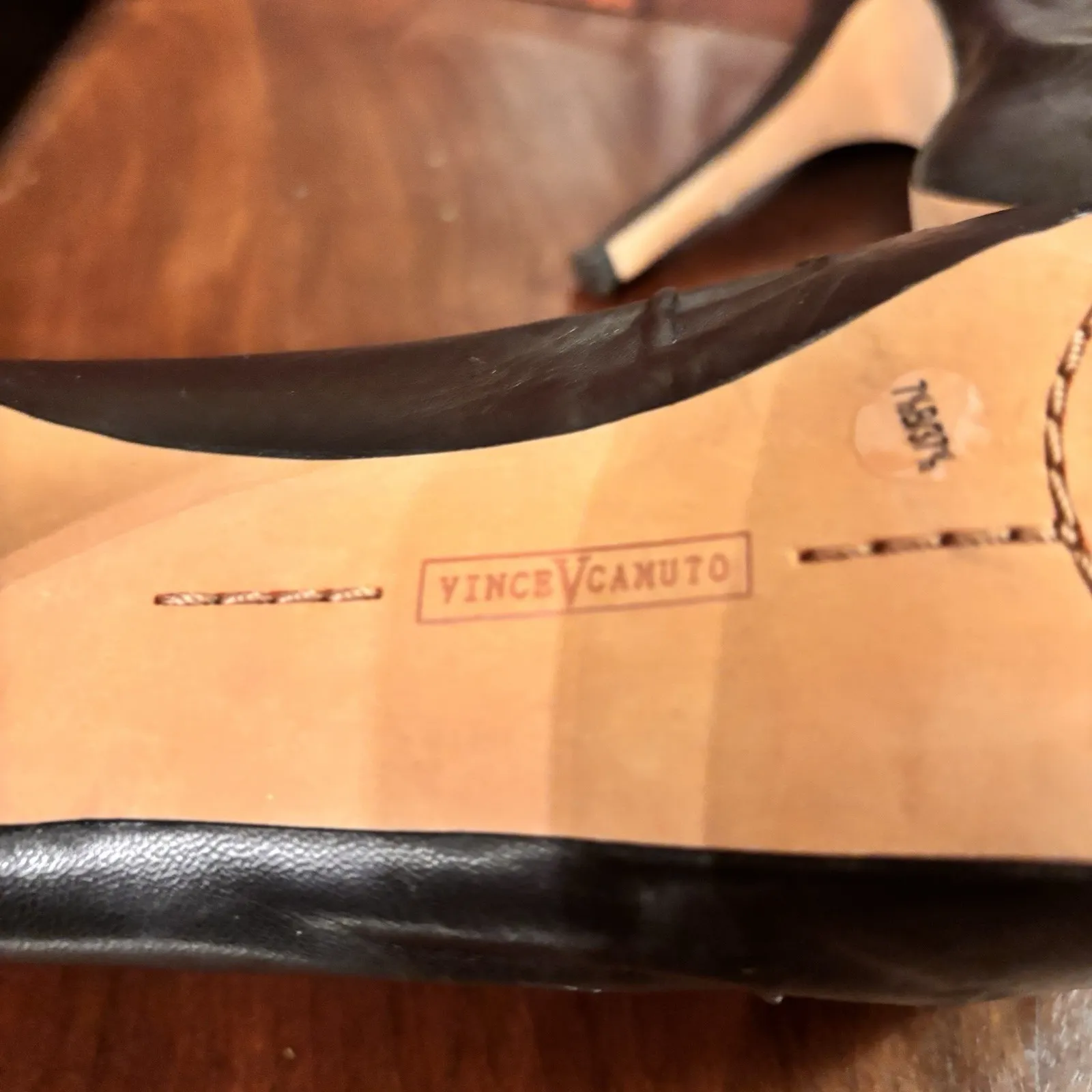 Vince Camuto Black Leather Peep Toe Heels Rose Appliqué Platform Size 7.5 - Image 8
